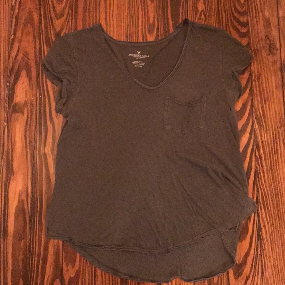 American eagle distressed gray v neck